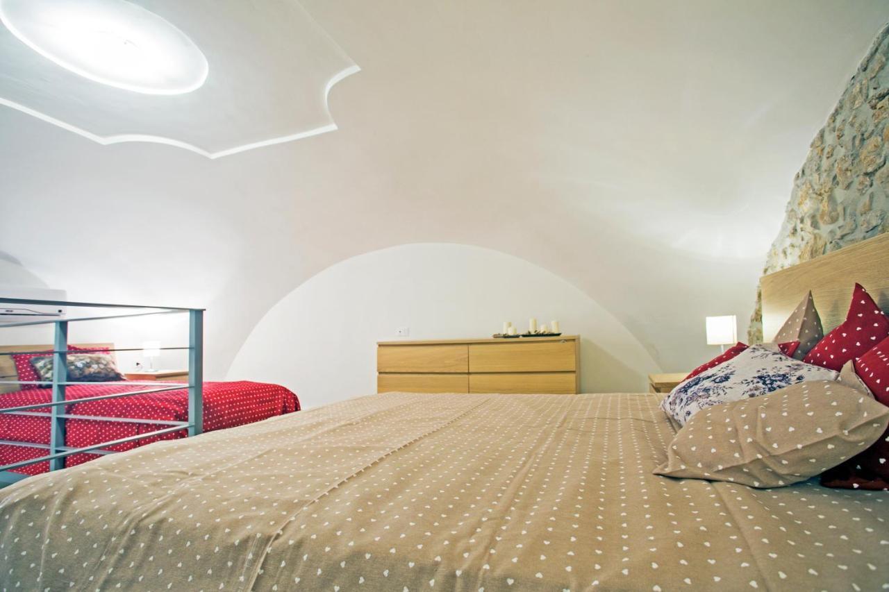 Sirene Holiday Bed and Breakfast Gaeta Buitenkant foto